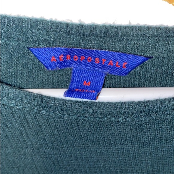 Aeropostale Green long sleeve - Picture 2 of 2